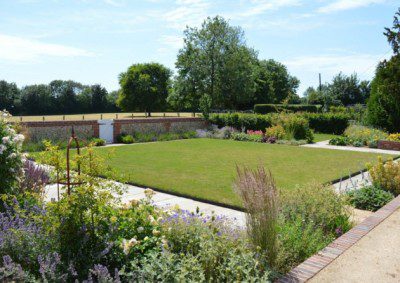 Oak View's award winning garden in Great Sampford
